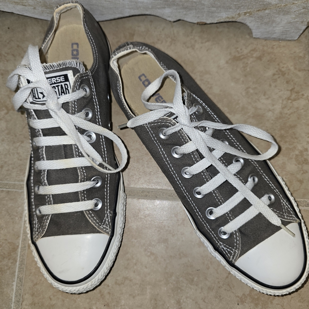 Converse Gray Low-Top Sneakers - Picture 6 of 7